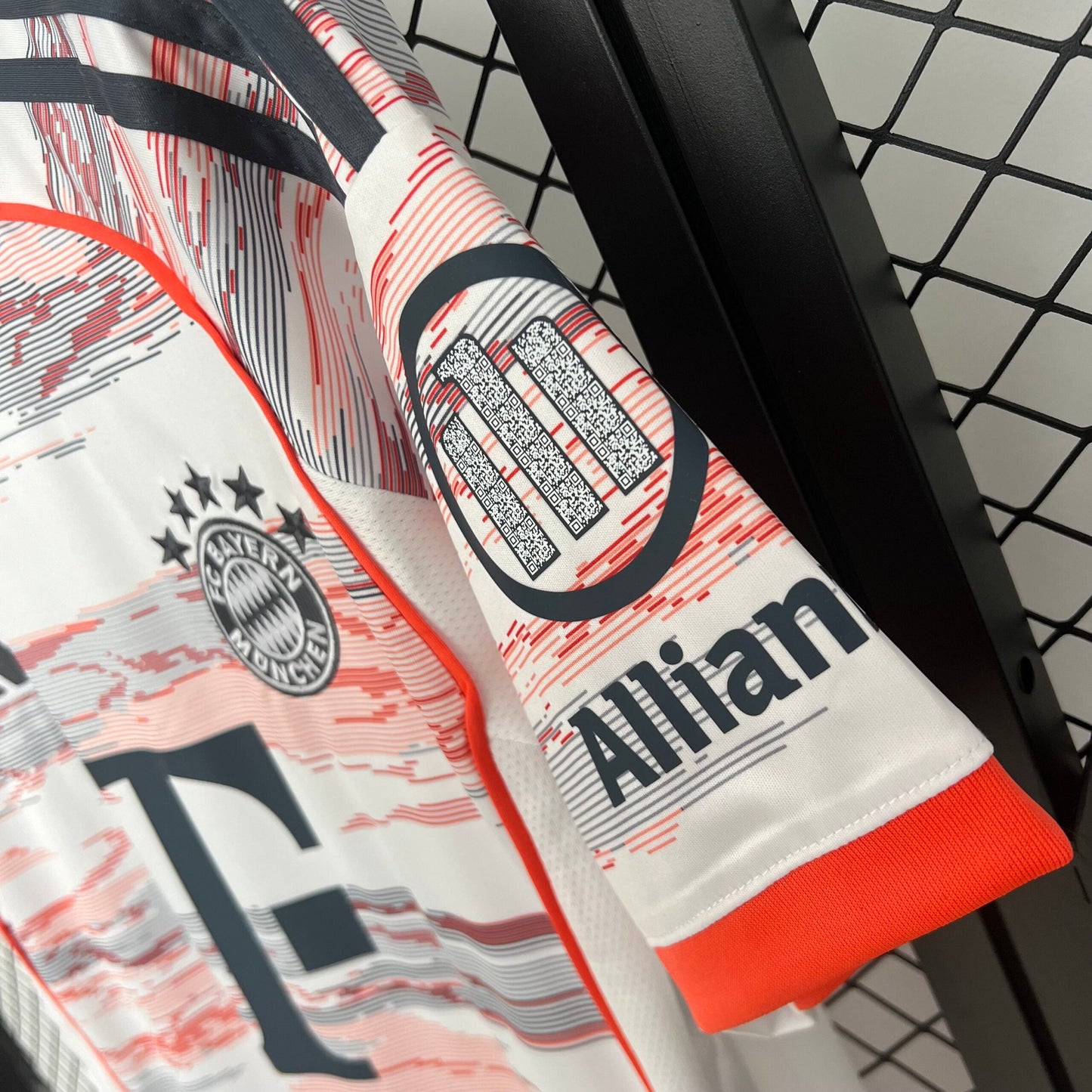 Bayern Munich 25/26 Away (Fan)