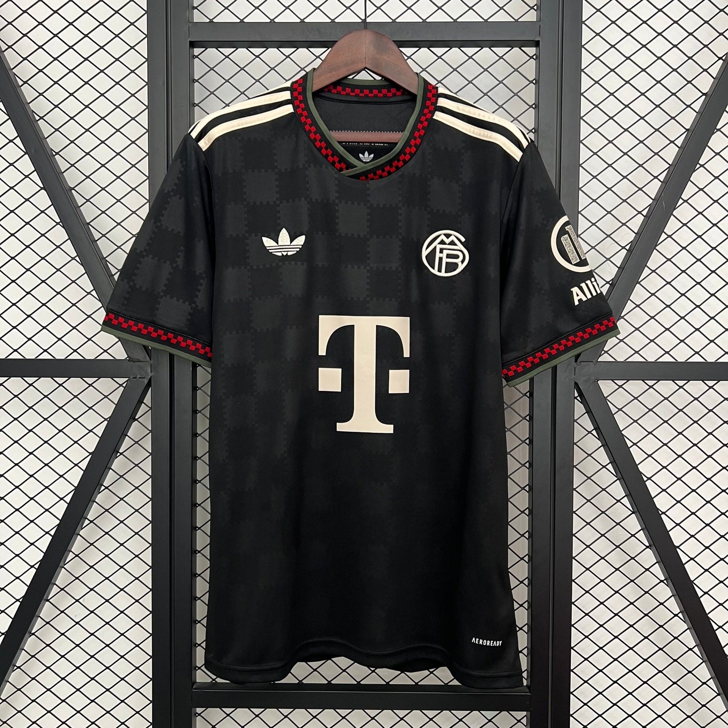 Bayern Munich 25/26 Third Kit (Fan)